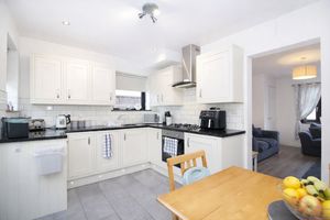 Kitchen/Diner- click for photo gallery